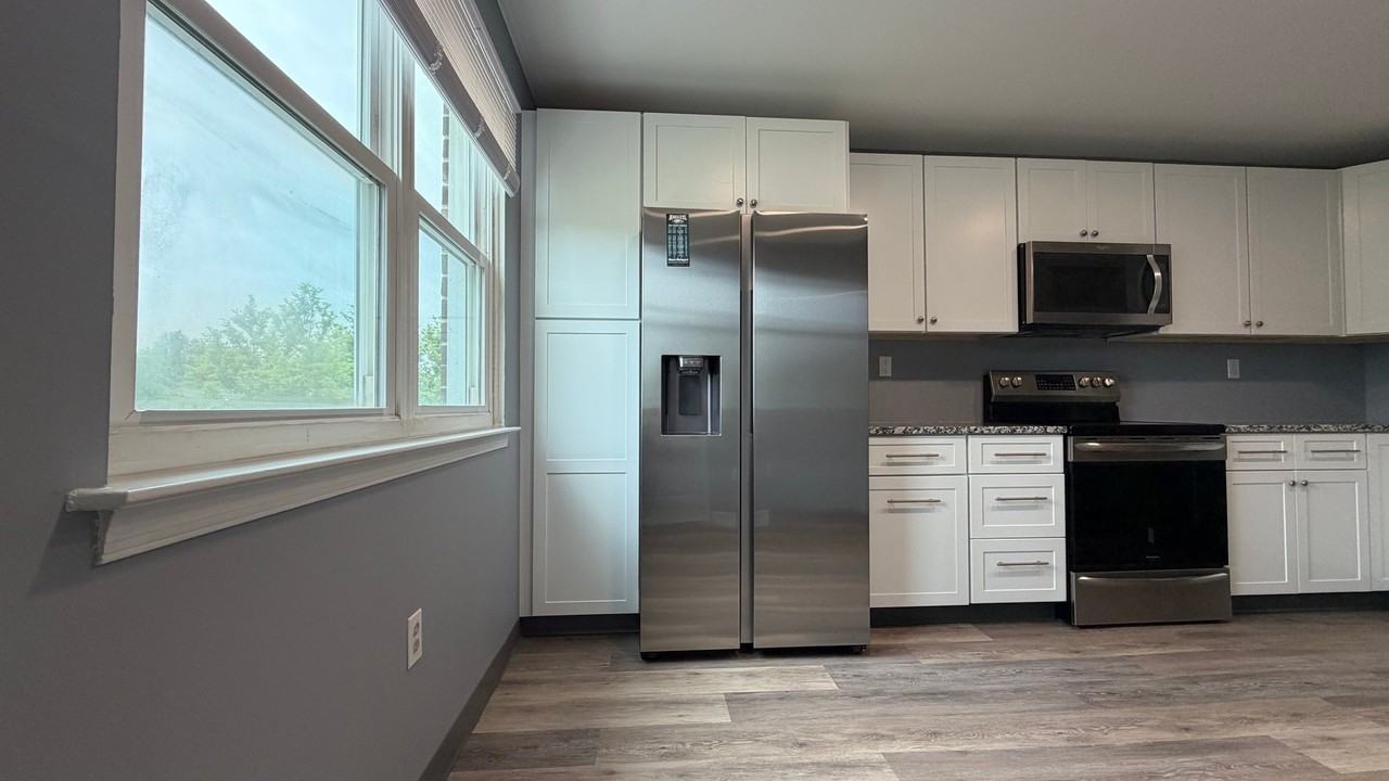 265 Florence Dr - Photo 4 of 22
