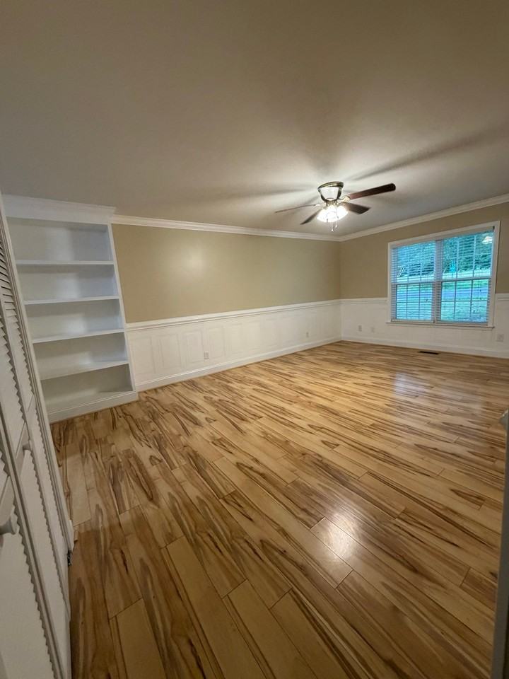 279 Rainey Rd - Photo 4 of 12