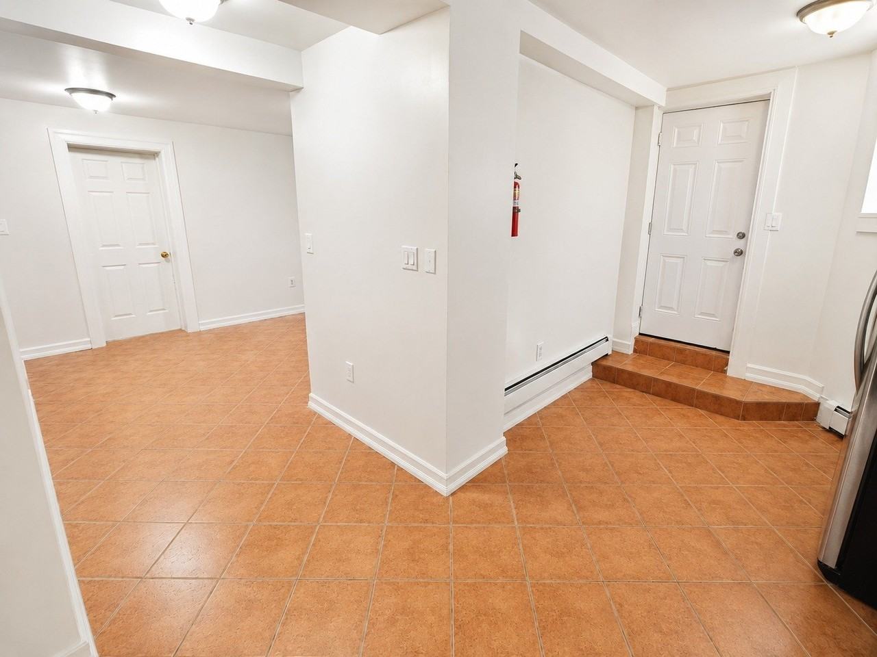 121 Brookside Ave #1F - Photo 7 of 13