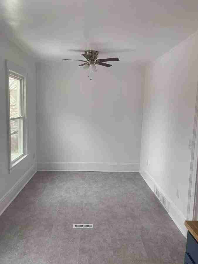 617 Park Ave #4 - Photo 2 of 5