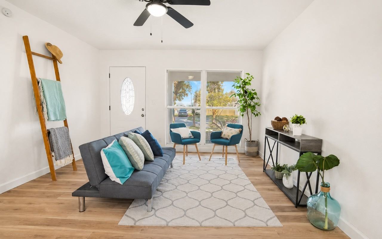 5252 Santa Monica Blvd N - Photo 3 of 9