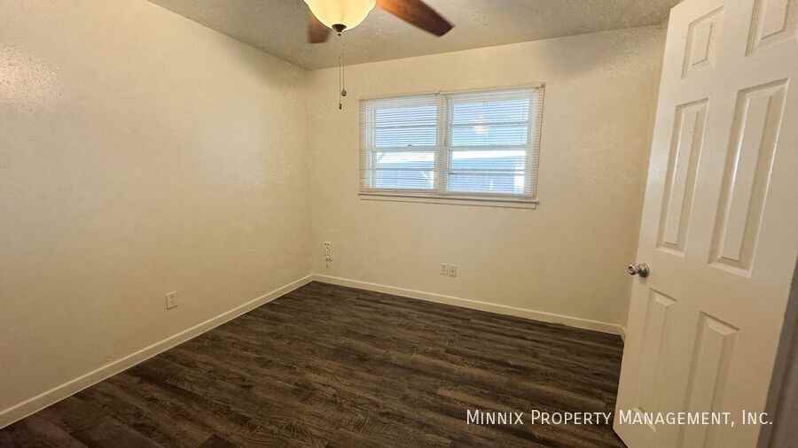 4411 31st St #A - Photo 6 of 18