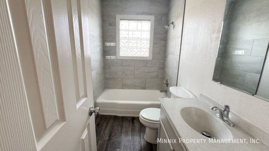 4411 31st St #A - Photo 7 of 18