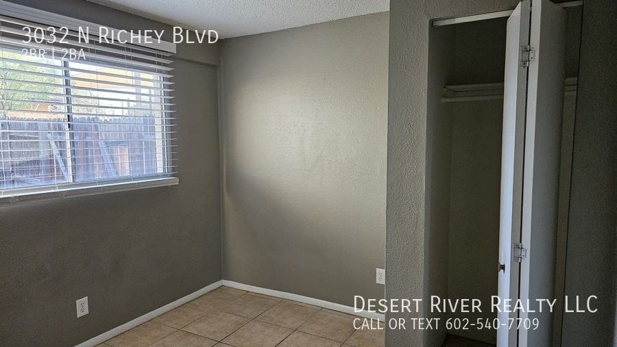 3032 N Richey Blvd - Photo 2 of 11