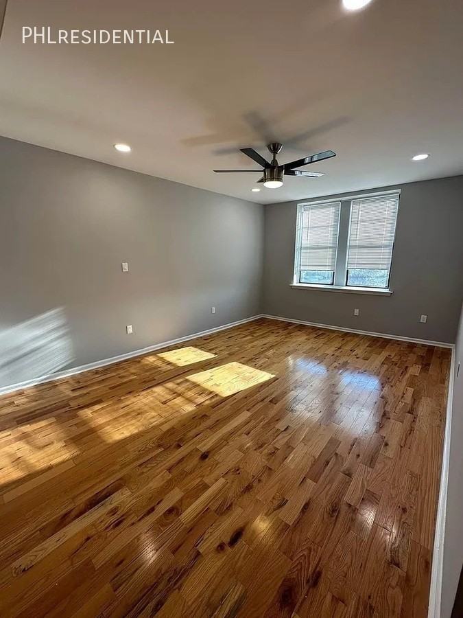 7057 Cresheim Rd #12 - Photo 4 of 12