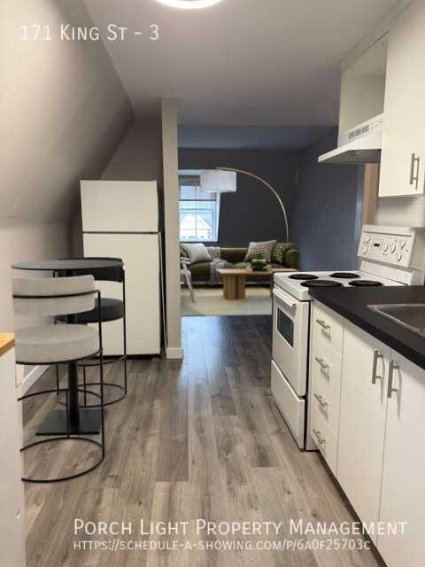 171 King St #3 - Photo 3 of 12