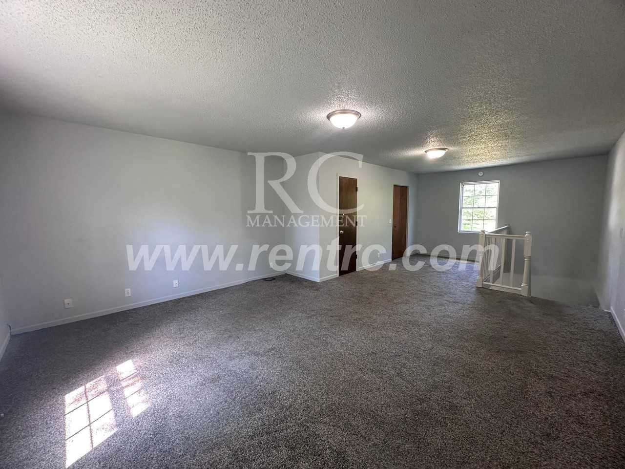 15986 Arrowhead Rd ## 4 - Photo 6 of 14