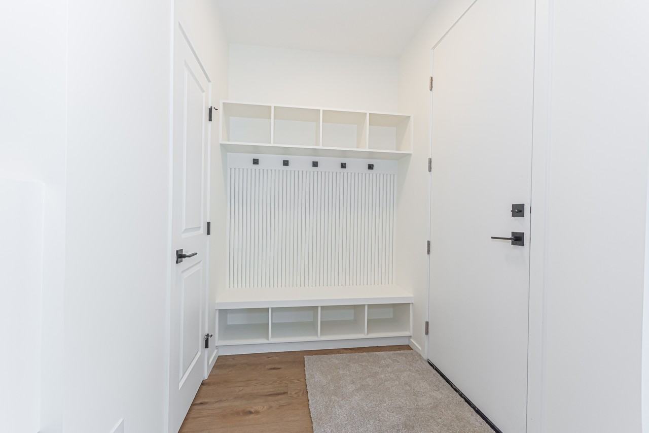 12307 121 Ave Nw #12307MAIN - Photo 3 of 27