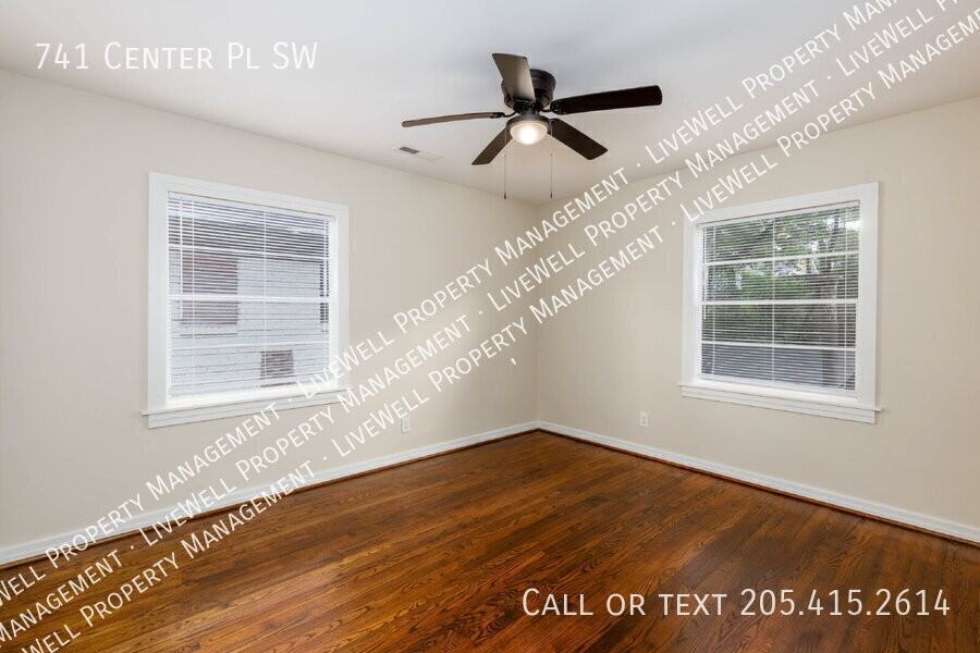 741 Center Pl Sw - Photo 4 of 19