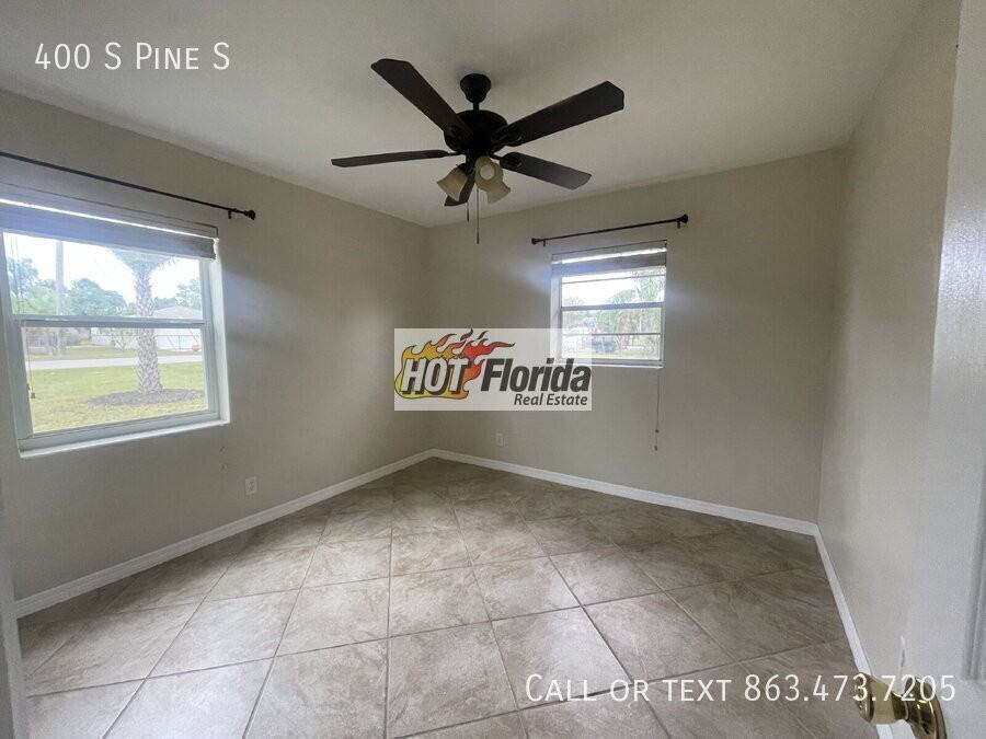 400 S Pine Ave - Photo 5 of 11