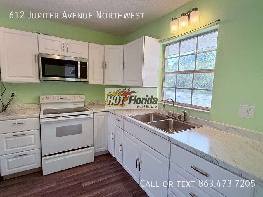 612 Jupiter Ave Nw - Photo 4 of 13