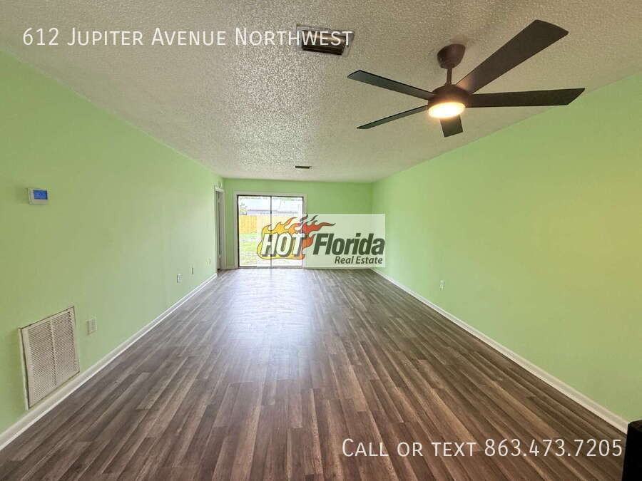 612 Jupiter Ave Nw - Photo 5 of 13