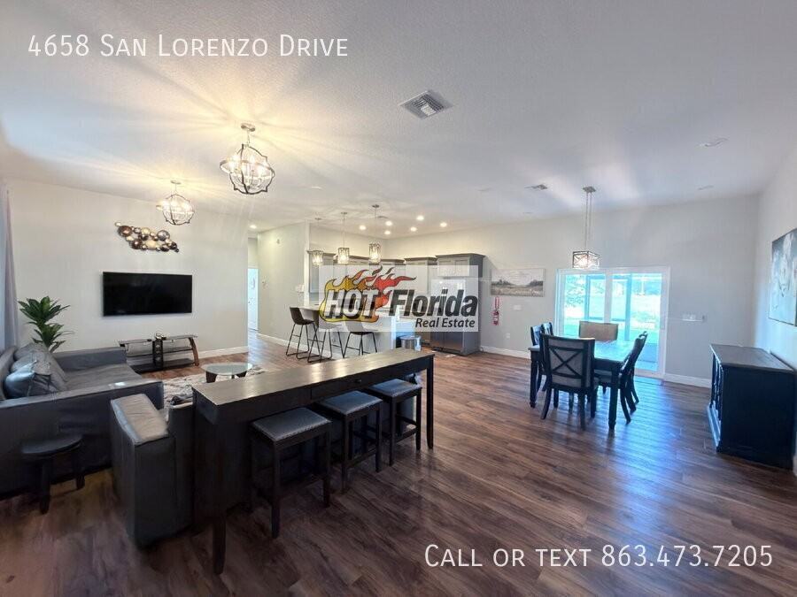 4658 San Lorenzo Dr - Photo 2 of 28