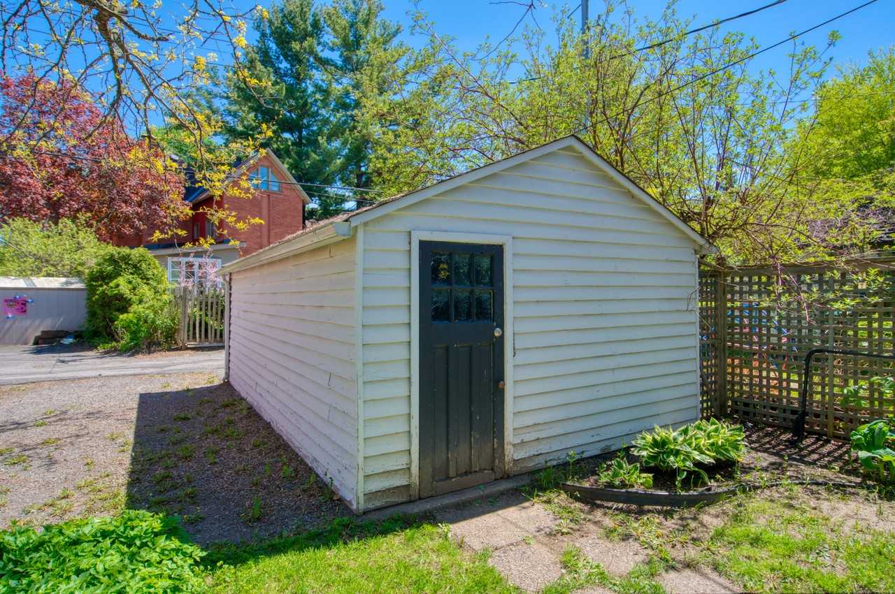 22 Mount Pleasant Avenue - Photo 6 of 44