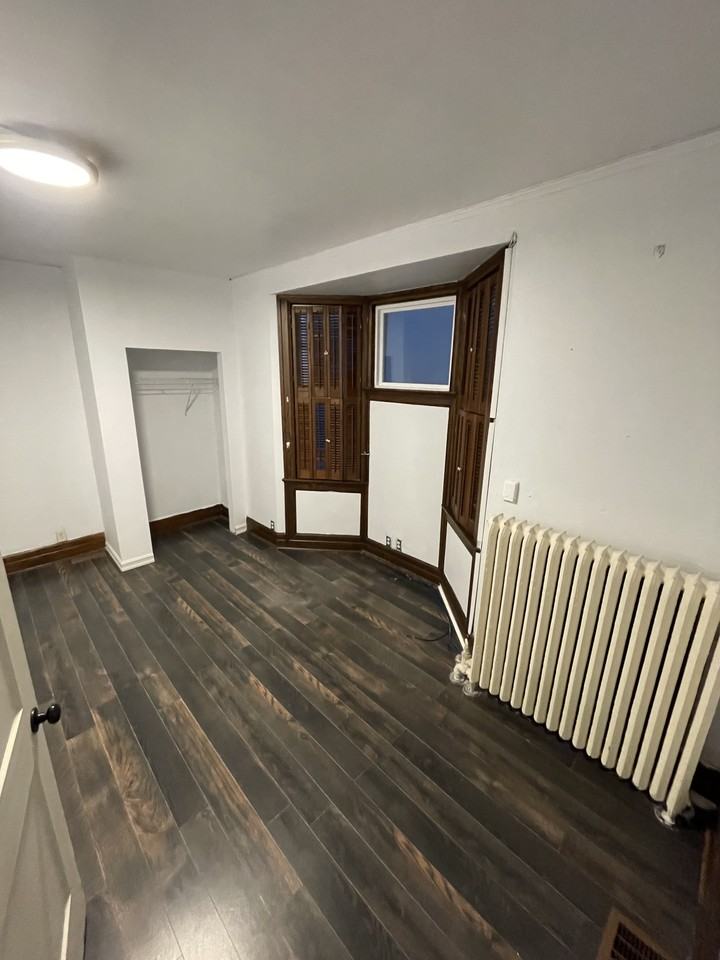 1319 Ouellette Avenue - Photo 6 of 19