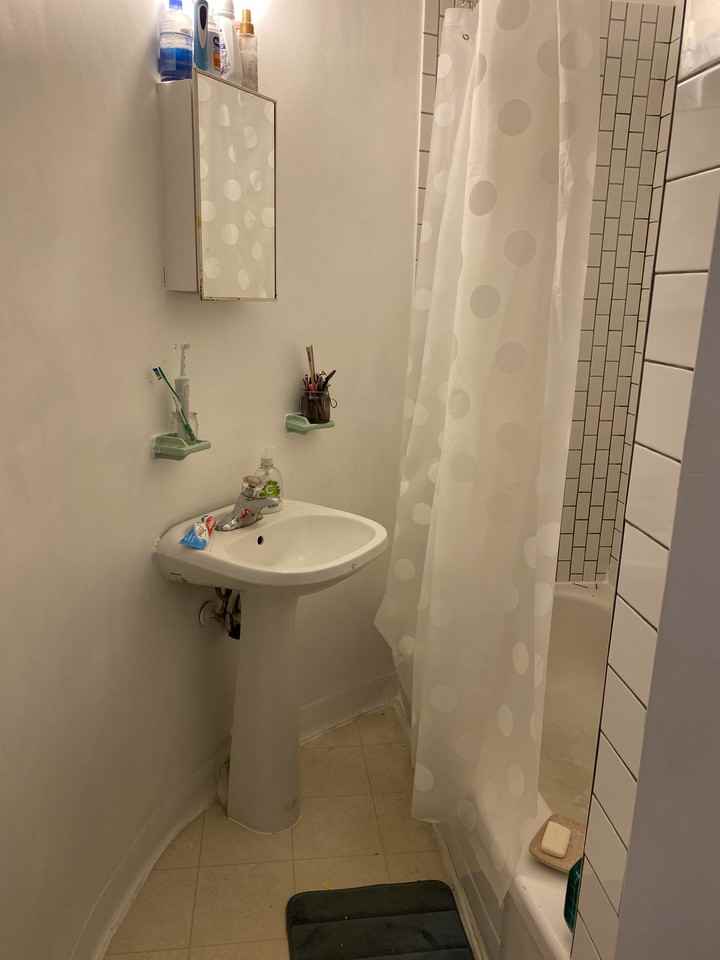 526 Bathurst Street #1 - Photo 7 of 7