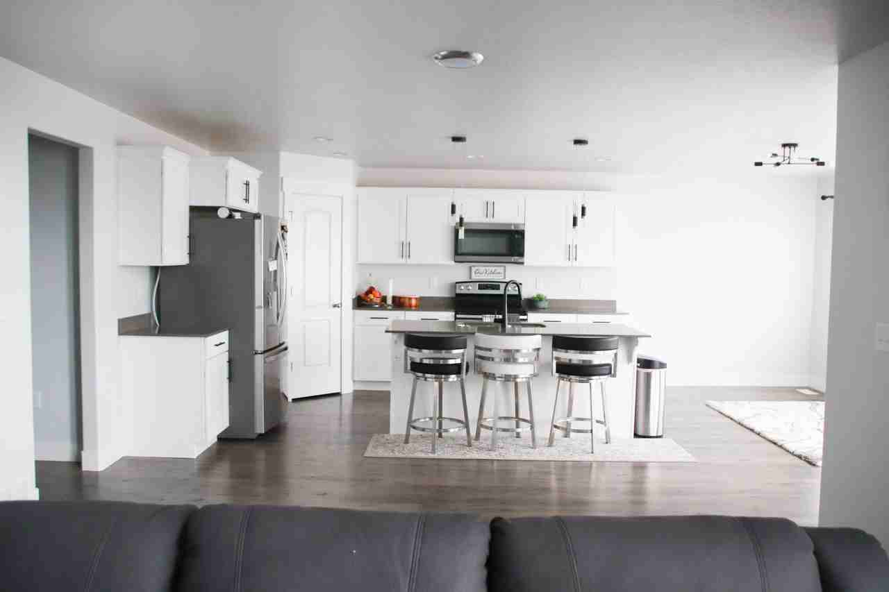 1531 W Stone Gate Dr #WEST - Photo 3 of 28