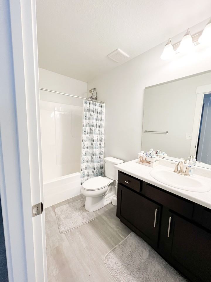 1531 W Stone Gate Dr #WEST - Photo 6 of 28