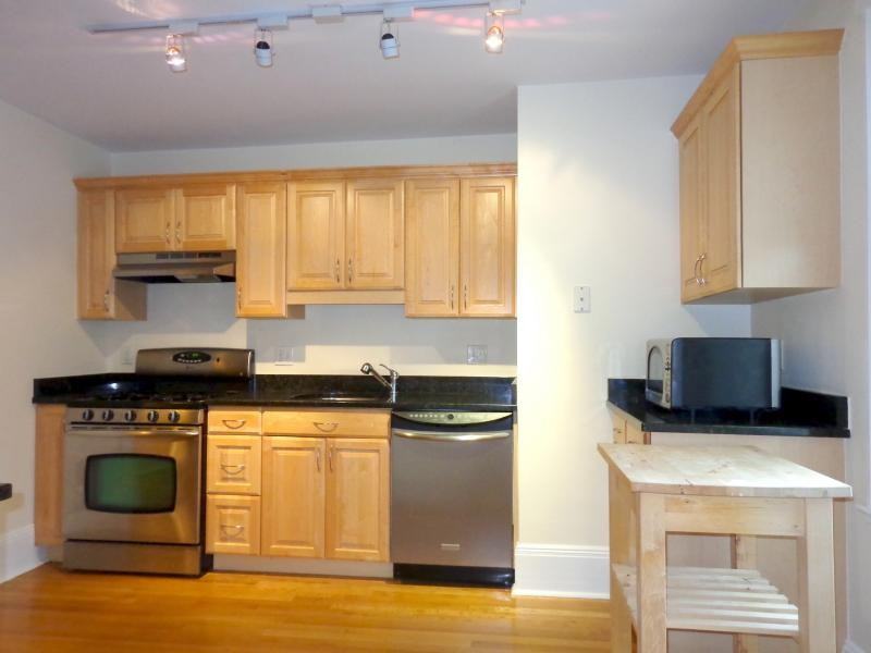 304 Allston St #4 - Photo 3 of 20