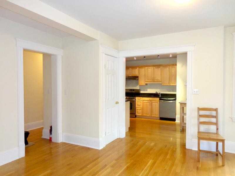 304 Allston St #4 - Photo 7 of 20