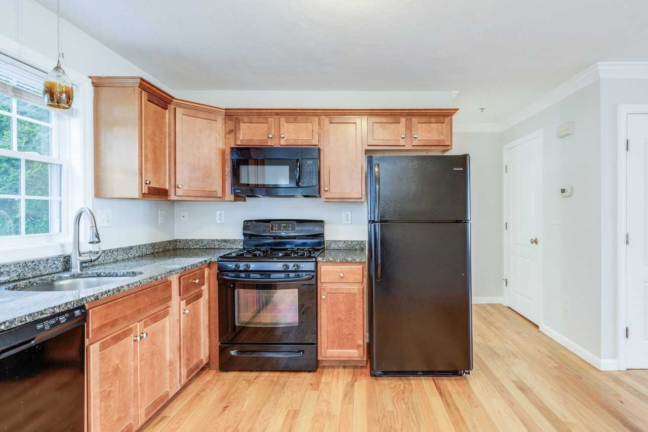 1 Merrimac Way #1C - Photo 4 of 10