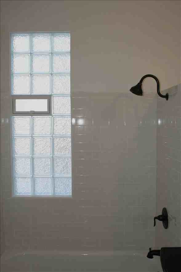 1411 Girard Ave N #1 - Photo 6 of 10