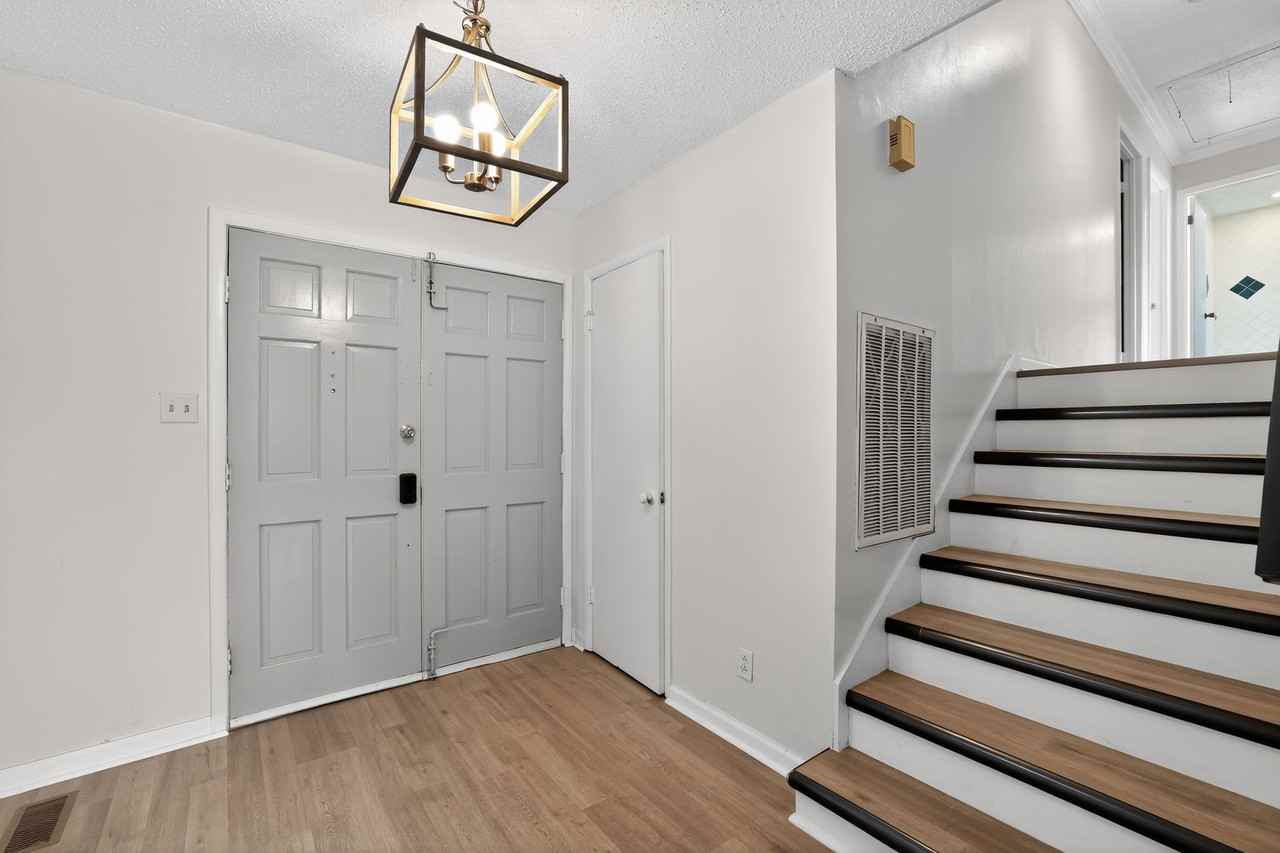 2214 Windsong Trl #NA - Photo 3 of 12