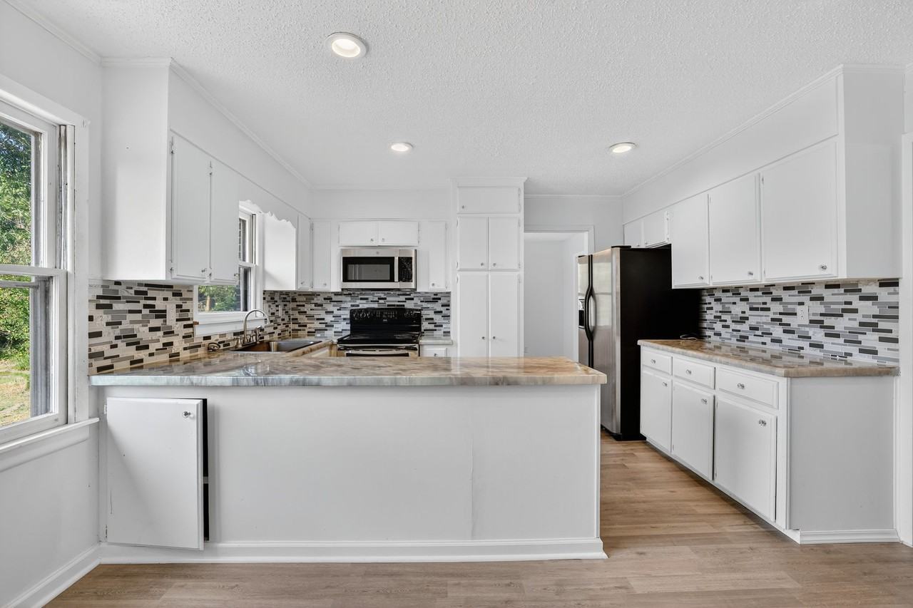 2214 Windsong Trl #NA - Photo 5 of 12
