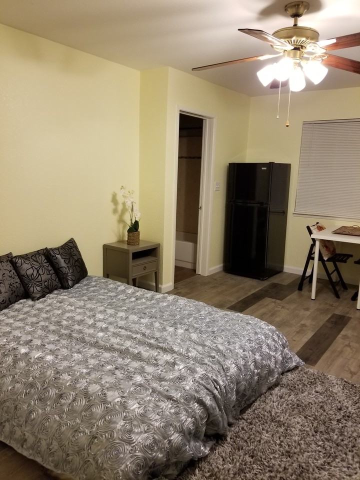 1539 Nob Hill Ave #NA - Photo 5 of 5