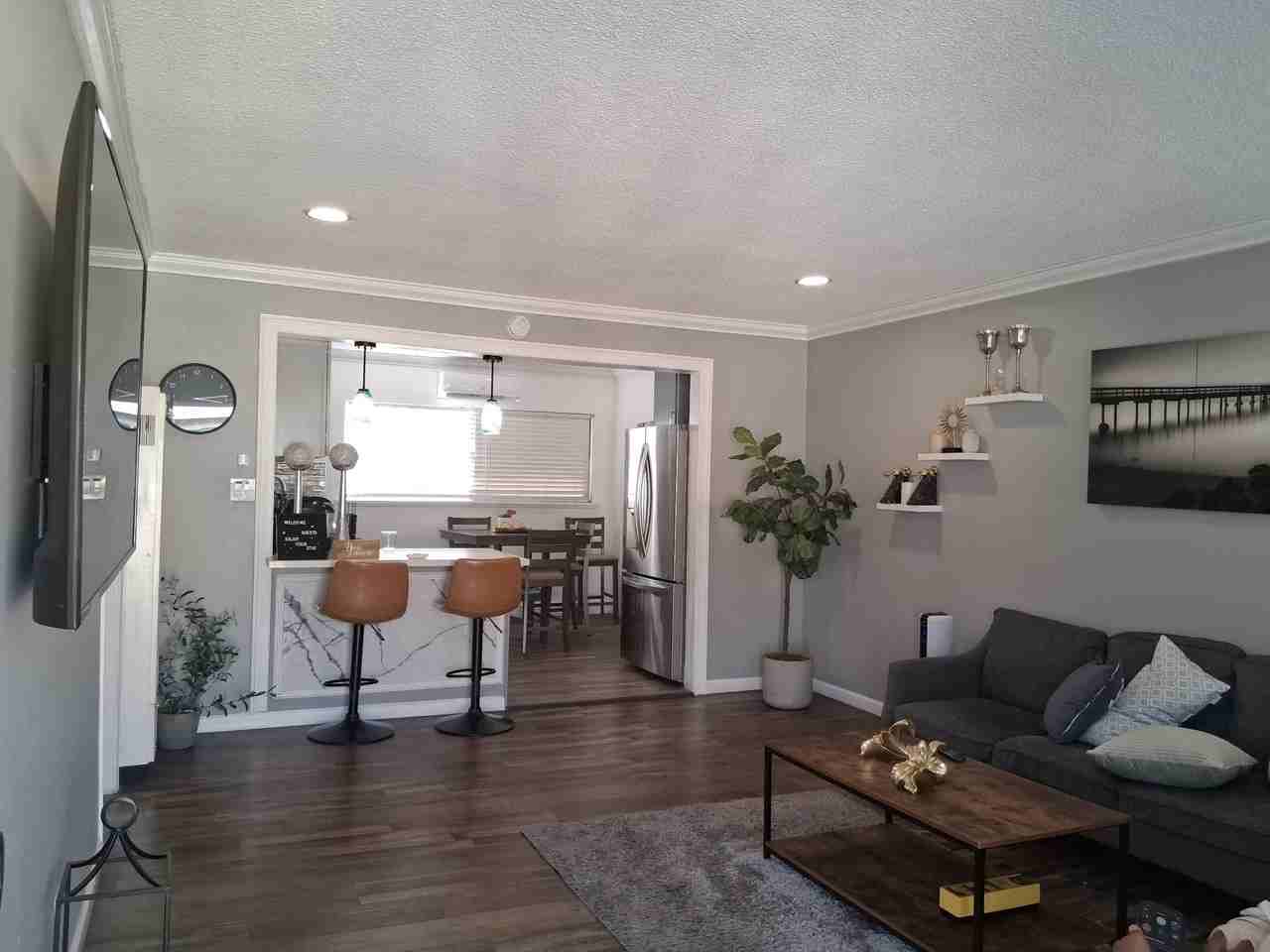 11519 Cedar Ave #2 - Photo 5 of 6