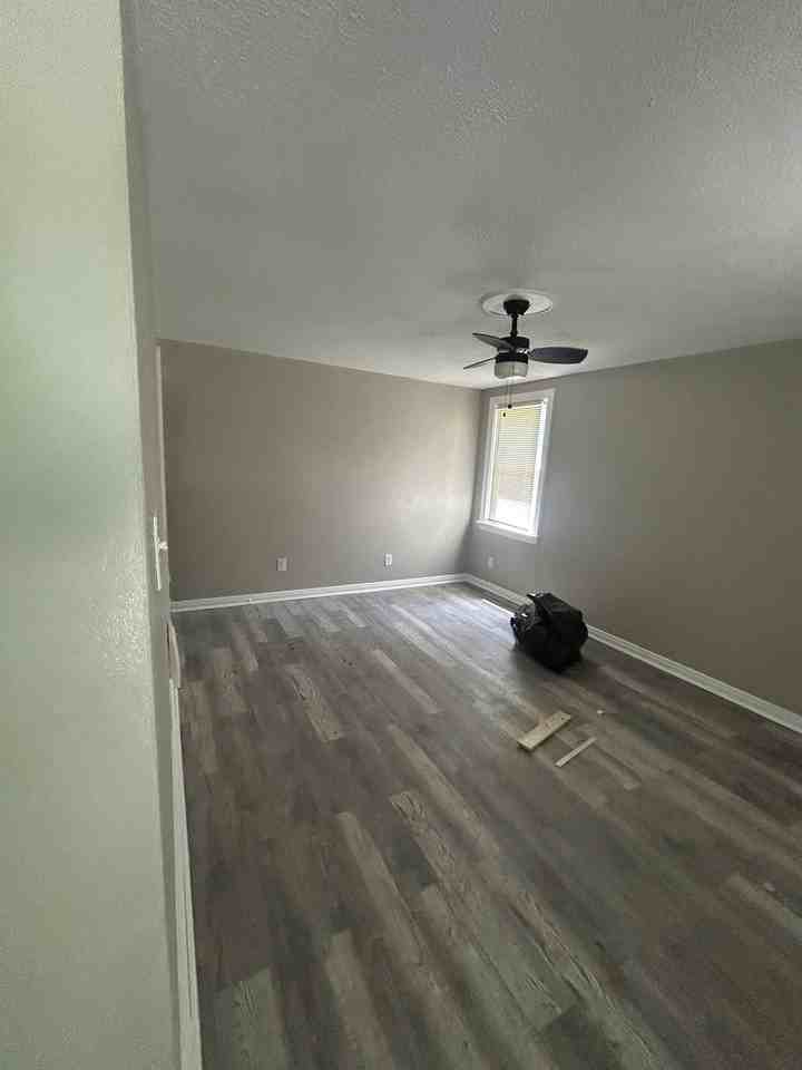 4312 Springdale Ave #NA - Photo 2 of 19