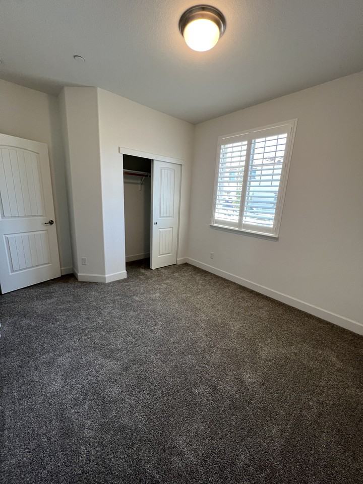 9886 Summerton Way #NA - Photo 3 of 6