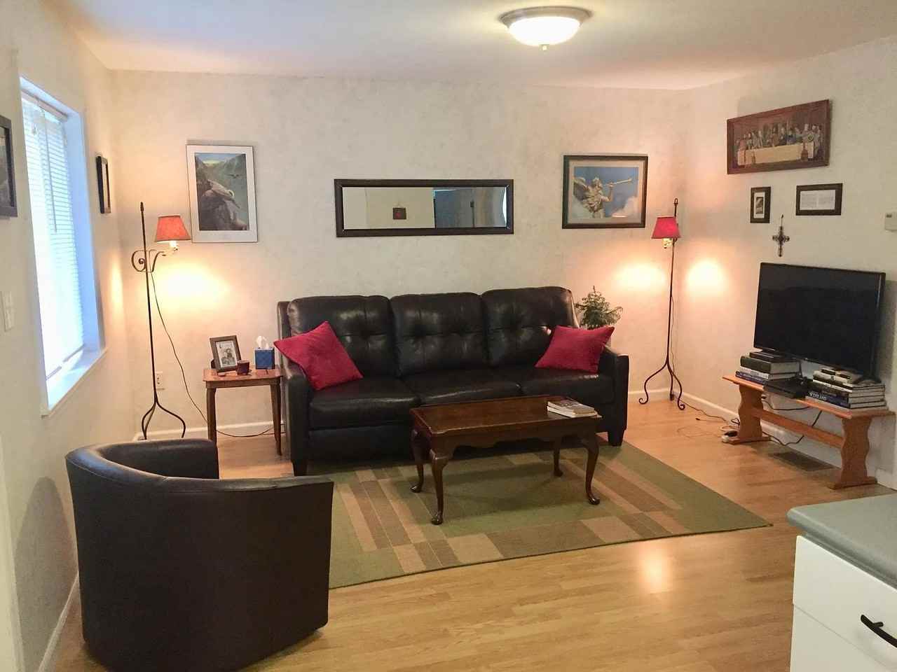 8 Prince St #B - Photo 7 of 17