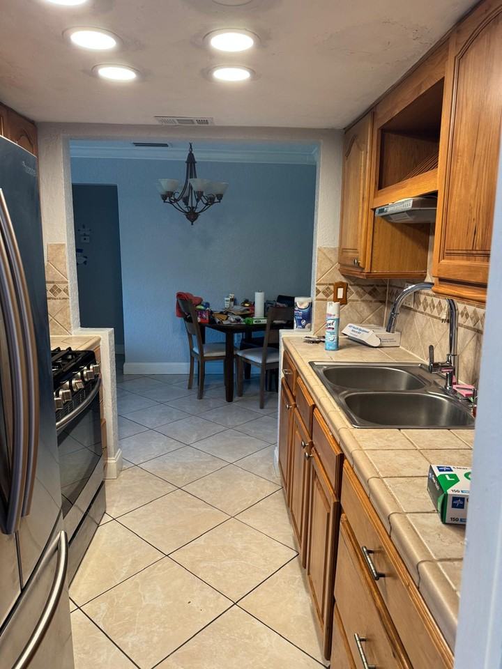 8310 Nw 24th Pl #NA - Photo 7 of 17