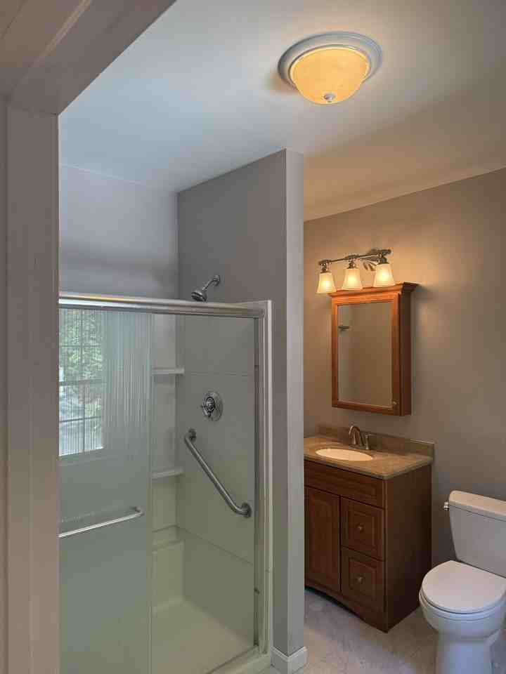 98 Main St #2 - Photo 5 of 7