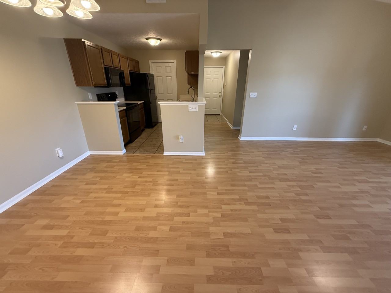10124 Carnation Ct #12 - Photo 4 of 20