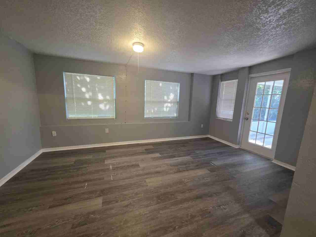 1631 Albert Drive - Photo 6 of 12