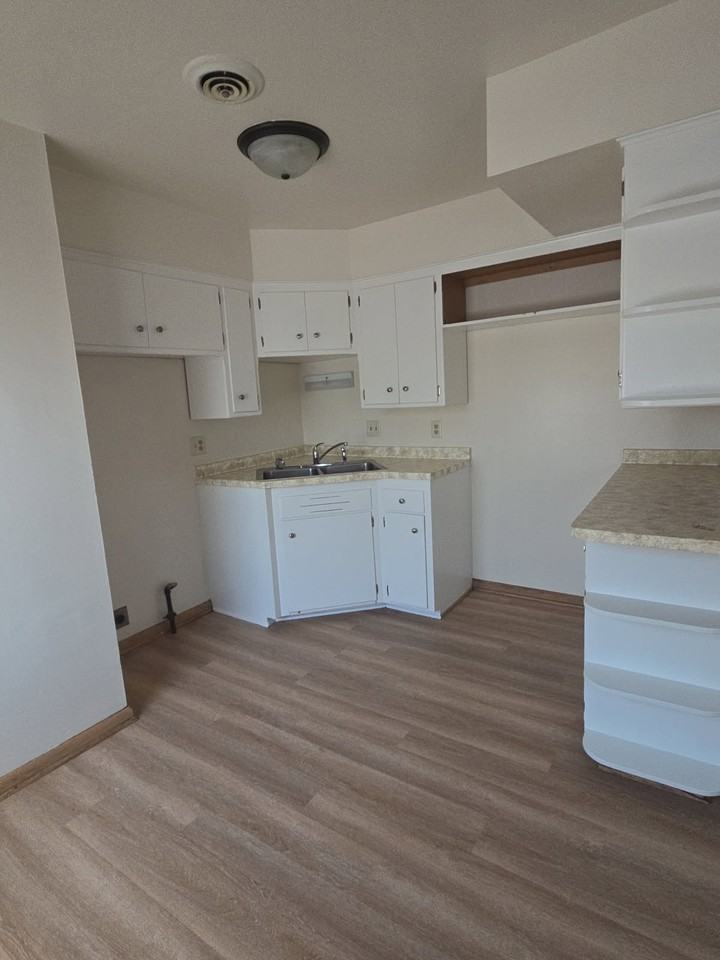 7221 W Tripoli Ave #EAST - Photo 4 of 14