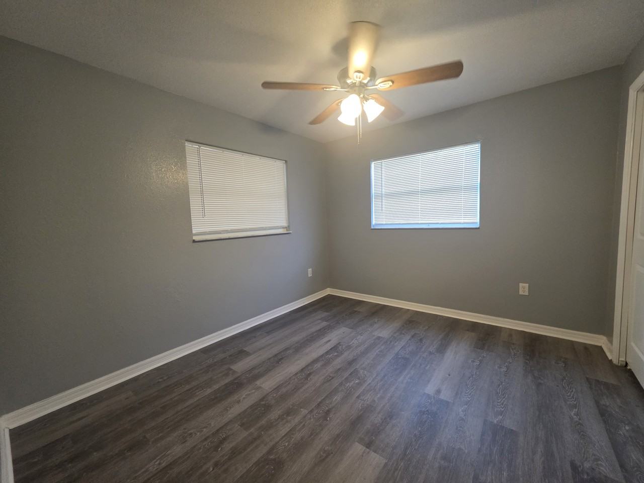 1631 Albert Drive - Photo 7 of 12
