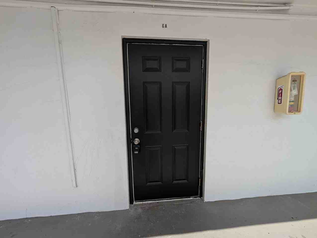 915 S 21st Ave - Photo 2 of 19