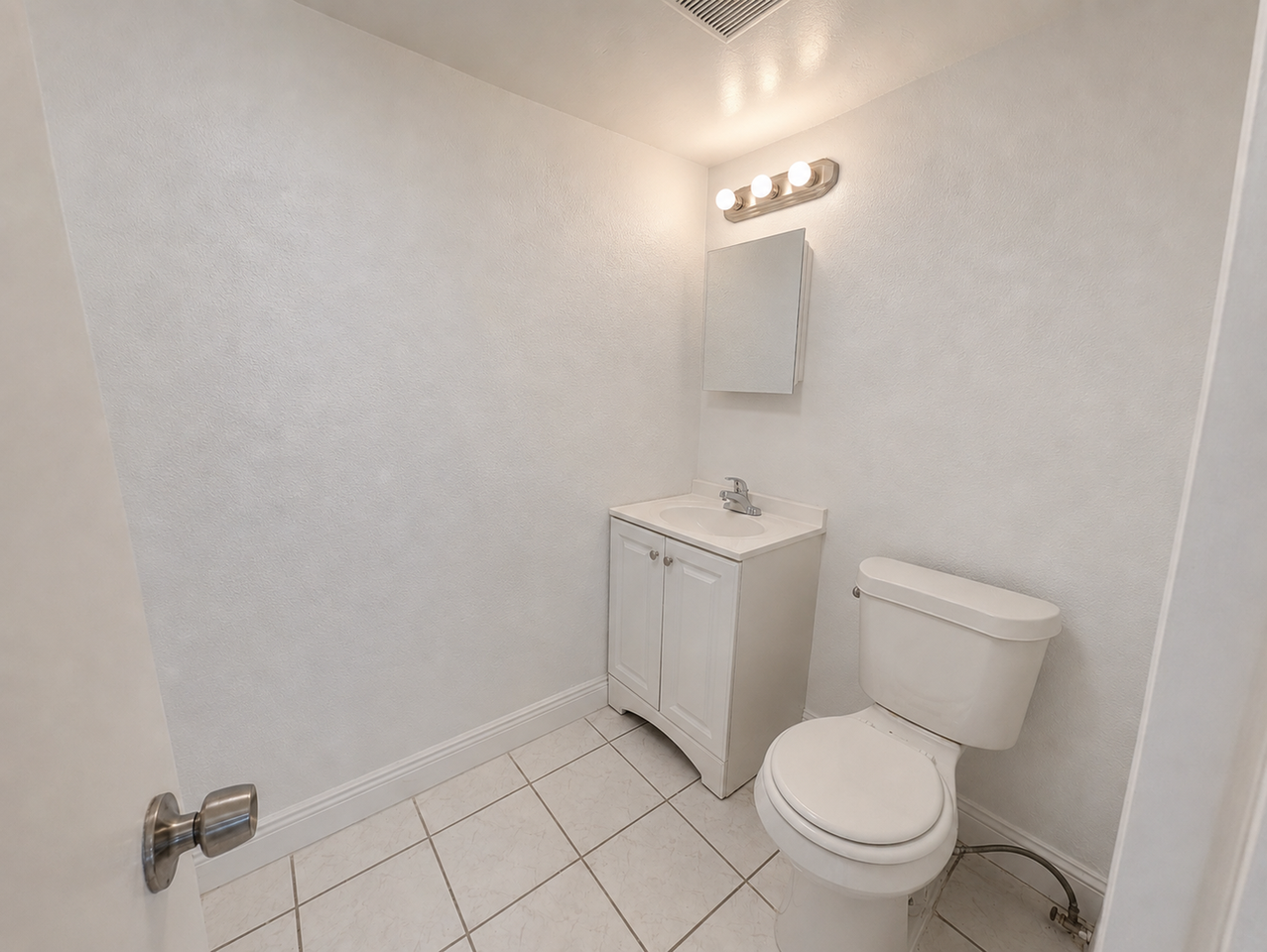 915 S 21st Ave - Photo 7 of 19