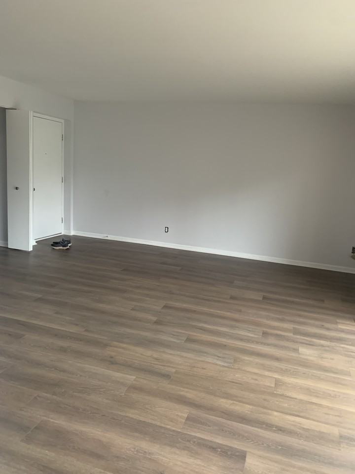 48 Muirfield Dr #E - Photo 2 of 8