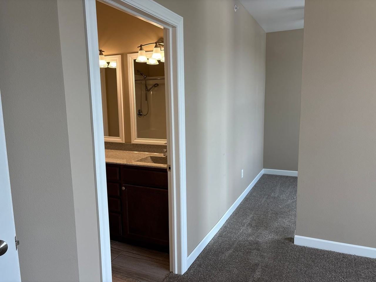 Rapid River Apartments - Photo 6 of 50
