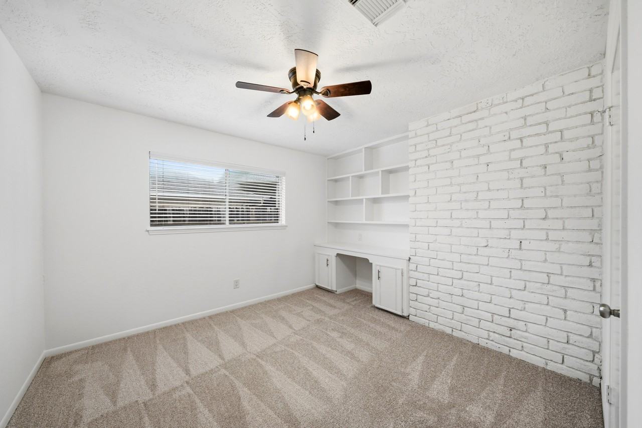 12931 Westella Dr #1 - Photo 6 of 27