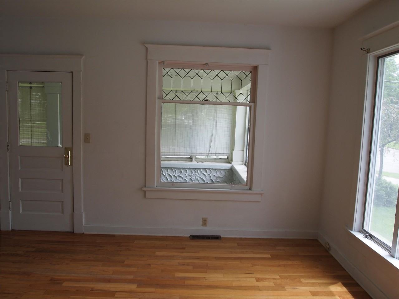132 Union St #1 - Photo 5 of 21