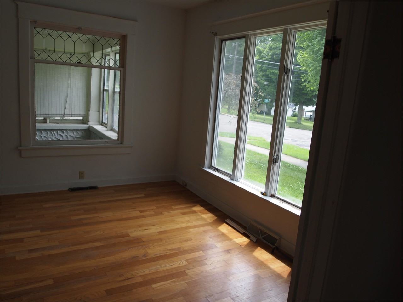 132 Union St #1 - Photo 7 of 21