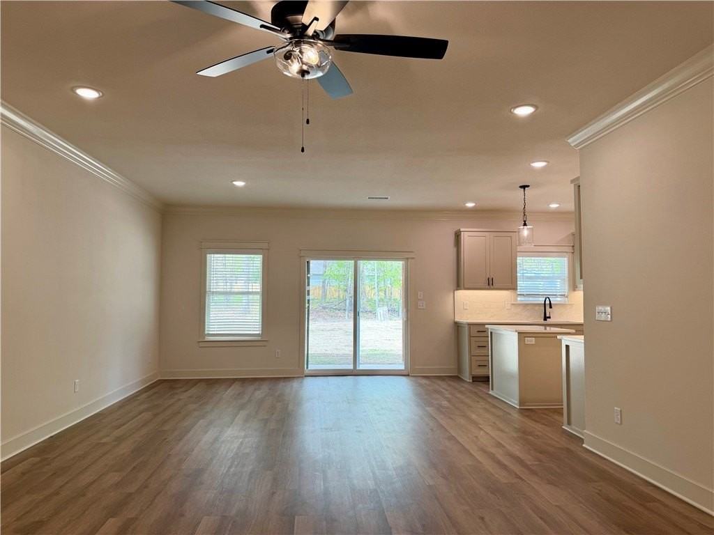 4 Shetland Cir - Photo 2 of 19