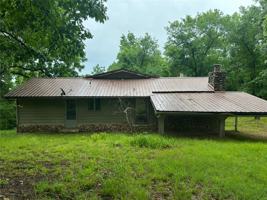 featured image of 21090 Greycliff Rd