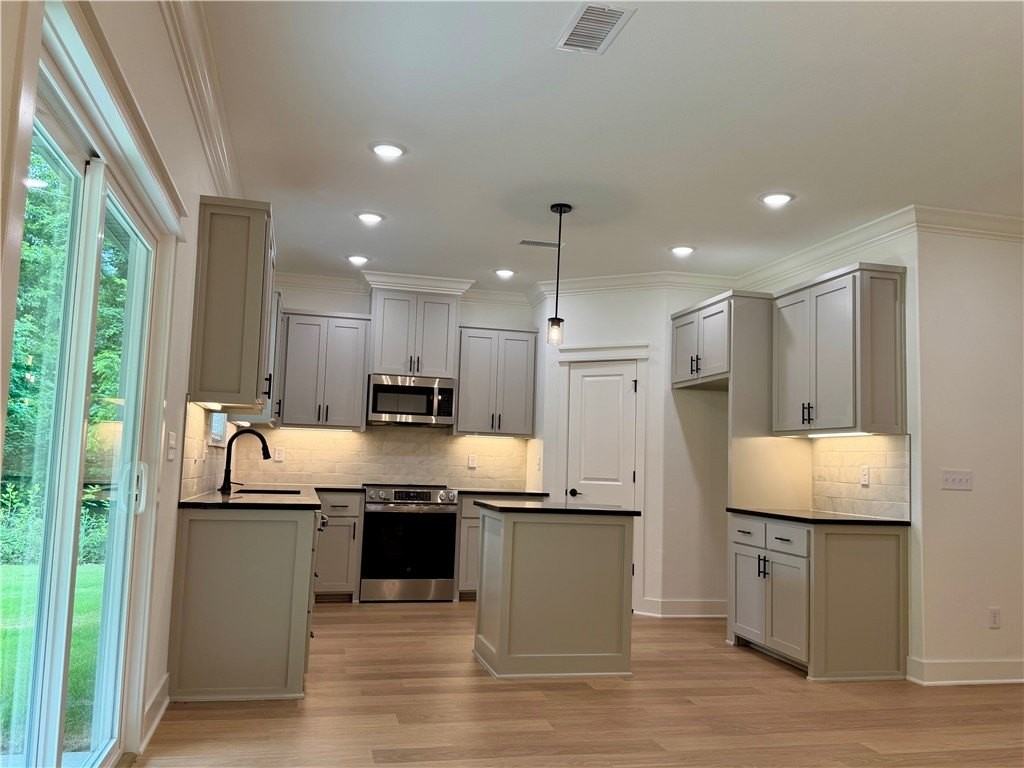 2 Fryer Ln - Photo 3 of 17
