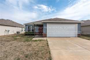 5079 W Claxton Cir - Photo 1 of 1